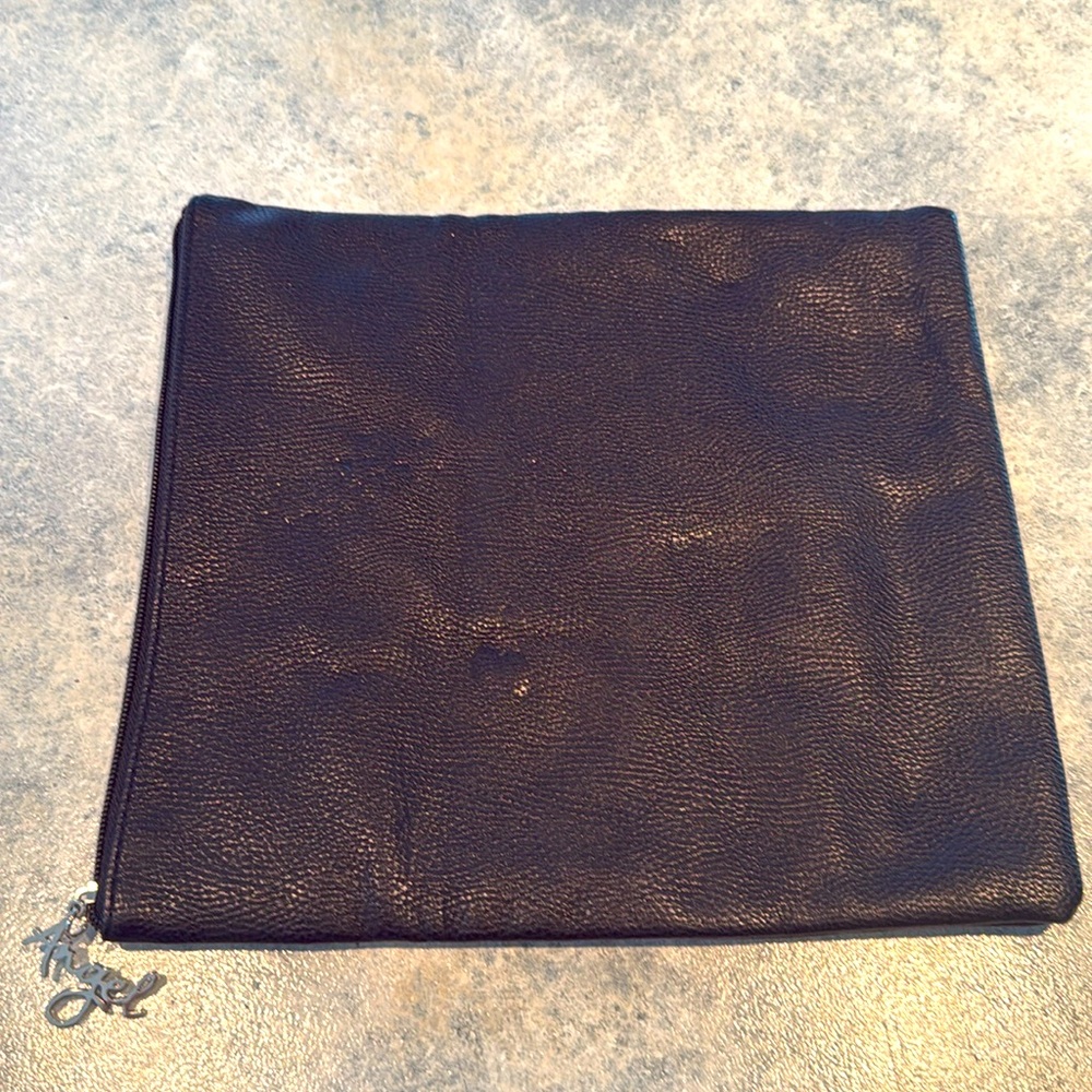 Victorias Secret Angel foldable pouch